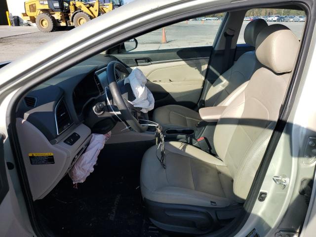 Photo 6 VIN: 5NPD84LFXJH235818 - HYUNDAI ELANTRA SE 