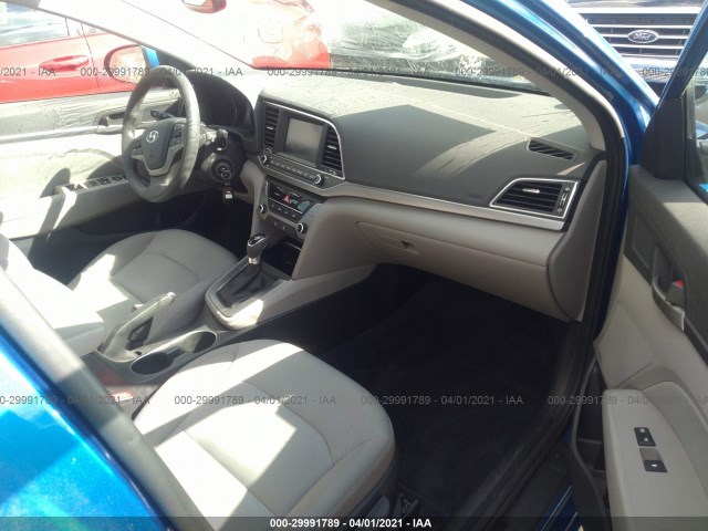 Photo 4 VIN: 5NPD84LFXJH236337 - HYUNDAI ELANTRA 