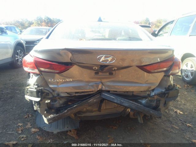 Photo 5 VIN: 5NPD84LFXJH242896 - HYUNDAI ELANTRA 