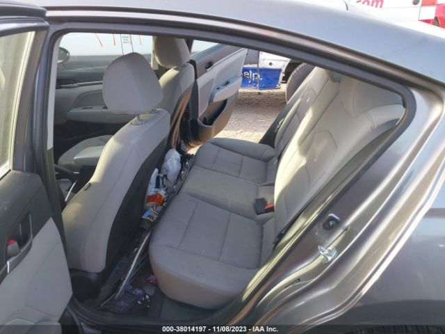 Photo 7 VIN: 5NPD84LFXJH246270 - HYUNDAI ELANTRA 