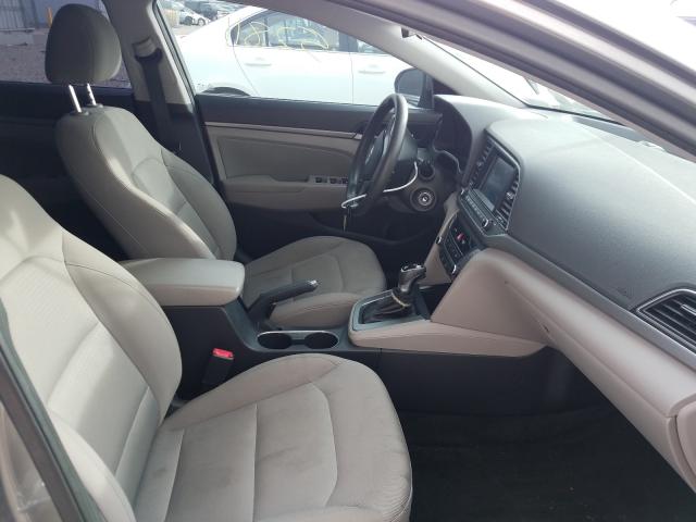 Photo 4 VIN: 5NPD84LFXJH251209 - HYUNDAI ELANTRA SE 