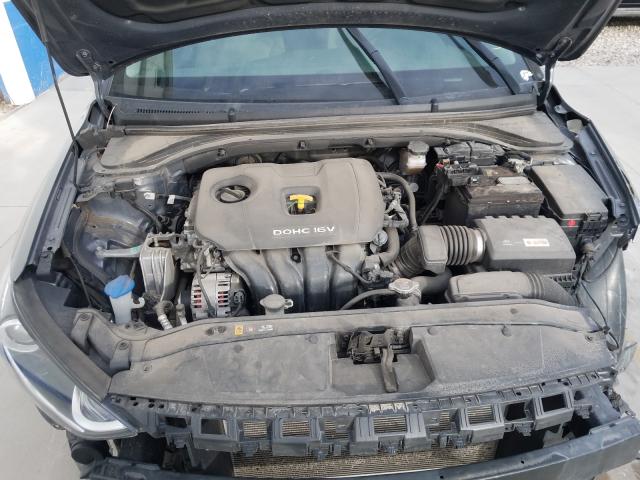 Photo 6 VIN: 5NPD84LFXJH251209 - HYUNDAI ELANTRA SE 