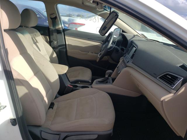 Photo 4 VIN: 5NPD84LFXJH251761 - HYUNDAI ELANTRA SE 