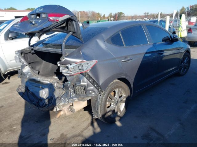 Photo 3 VIN: 5NPD84LFXJH254143 - HYUNDAI ELANTRA 