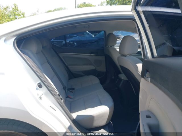 Photo 7 VIN: 5NPD84LFXJH255163 - HYUNDAI ELANTRA 