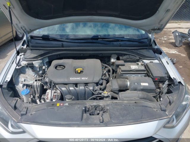 Photo 9 VIN: 5NPD84LFXJH255163 - HYUNDAI ELANTRA 