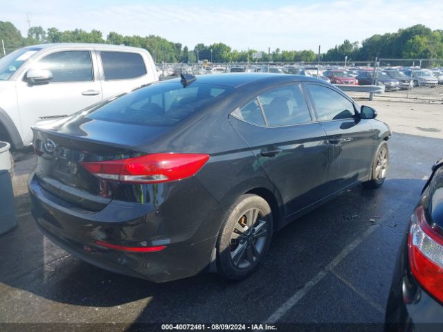 Photo 3 VIN: 5NPD84LFXJH260959 - HYUNDAI ELANTRA 