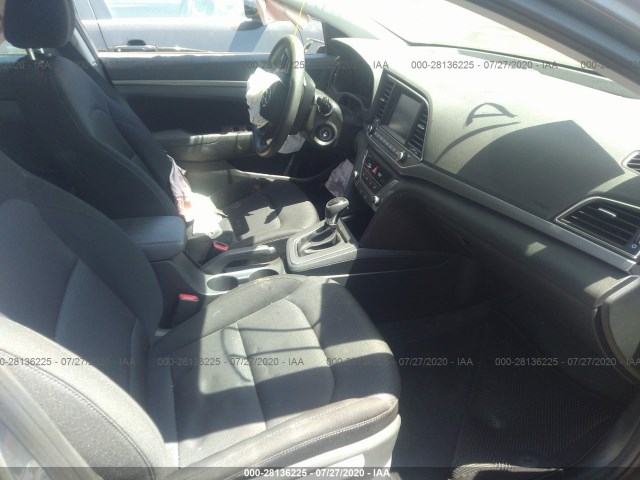 Photo 4 VIN: 5NPD84LFXJH263540 - HYUNDAI ELANTRA 