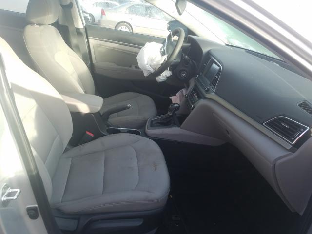 Photo 4 VIN: 5NPD84LFXJH263621 - HYUNDAI ELANTRA 