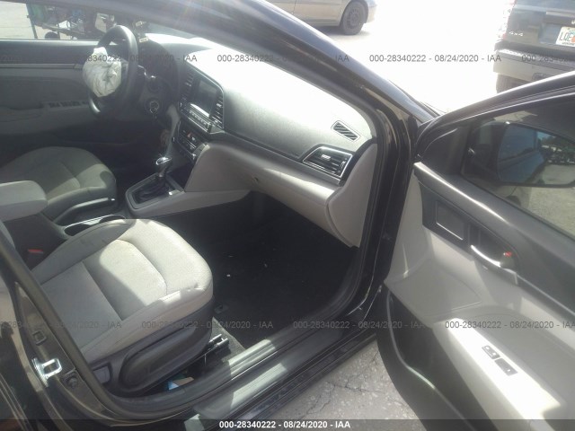 Photo 4 VIN: 5NPD84LFXJH264848 - HYUNDAI ELANTRA 