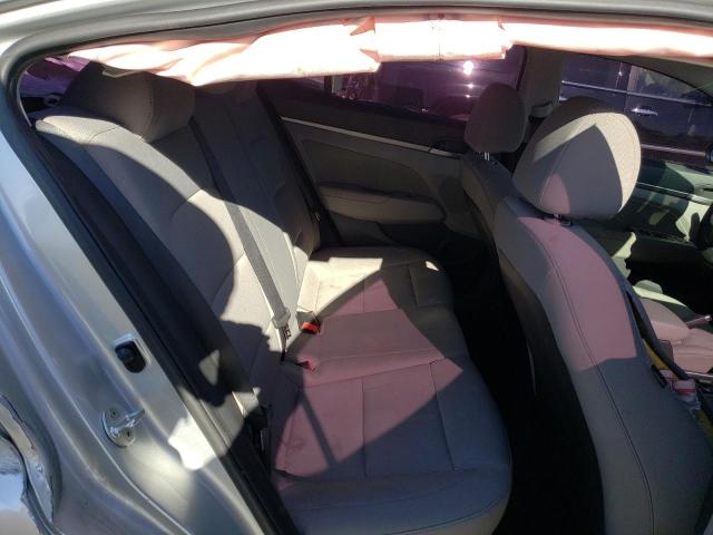 Photo 9 VIN: 5NPD84LFXJH273162 - HYUNDAI ELANTRA SE 