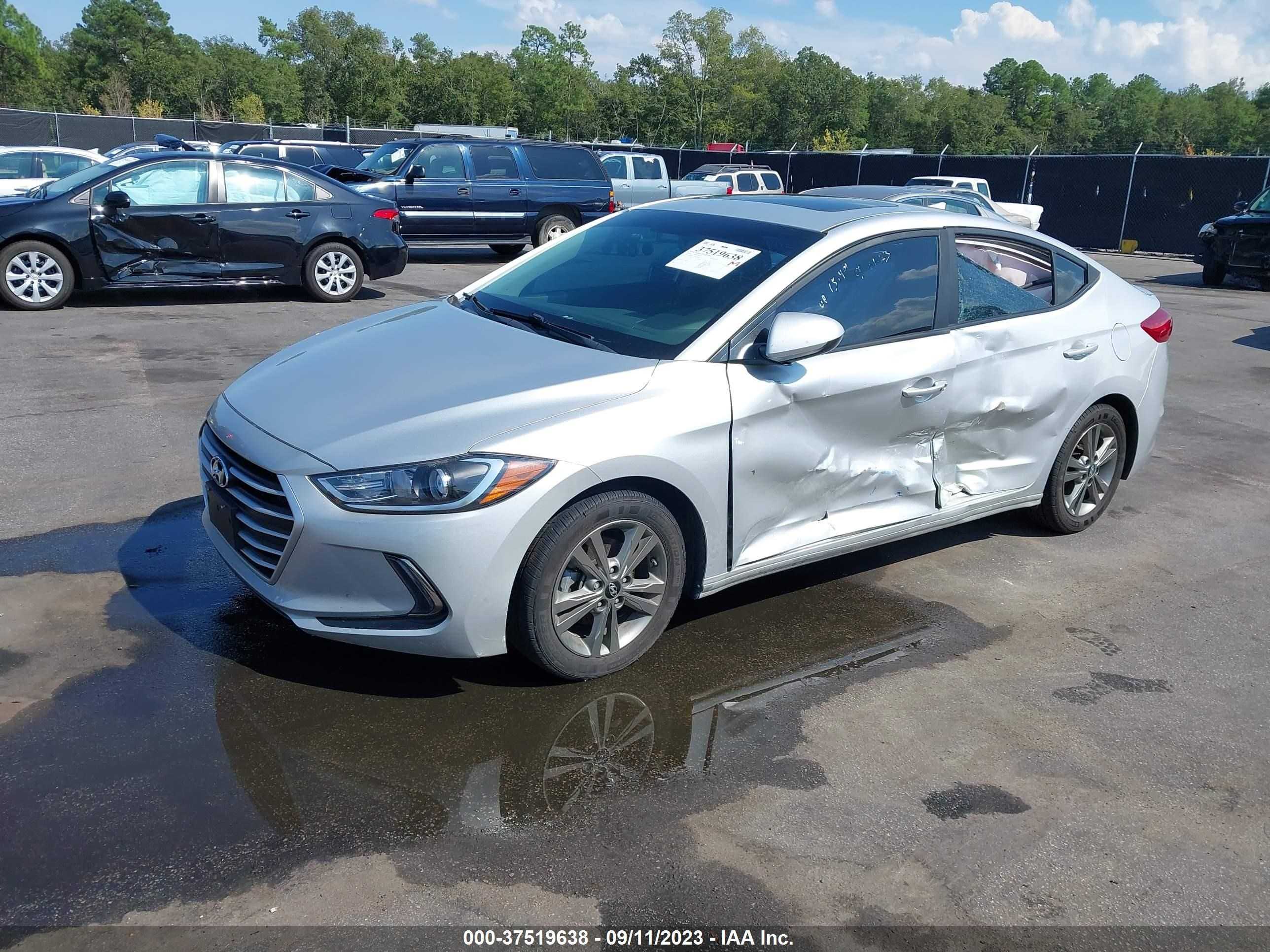 Photo 1 VIN: 5NPD84LFXJH276160 - HYUNDAI ELANTRA 