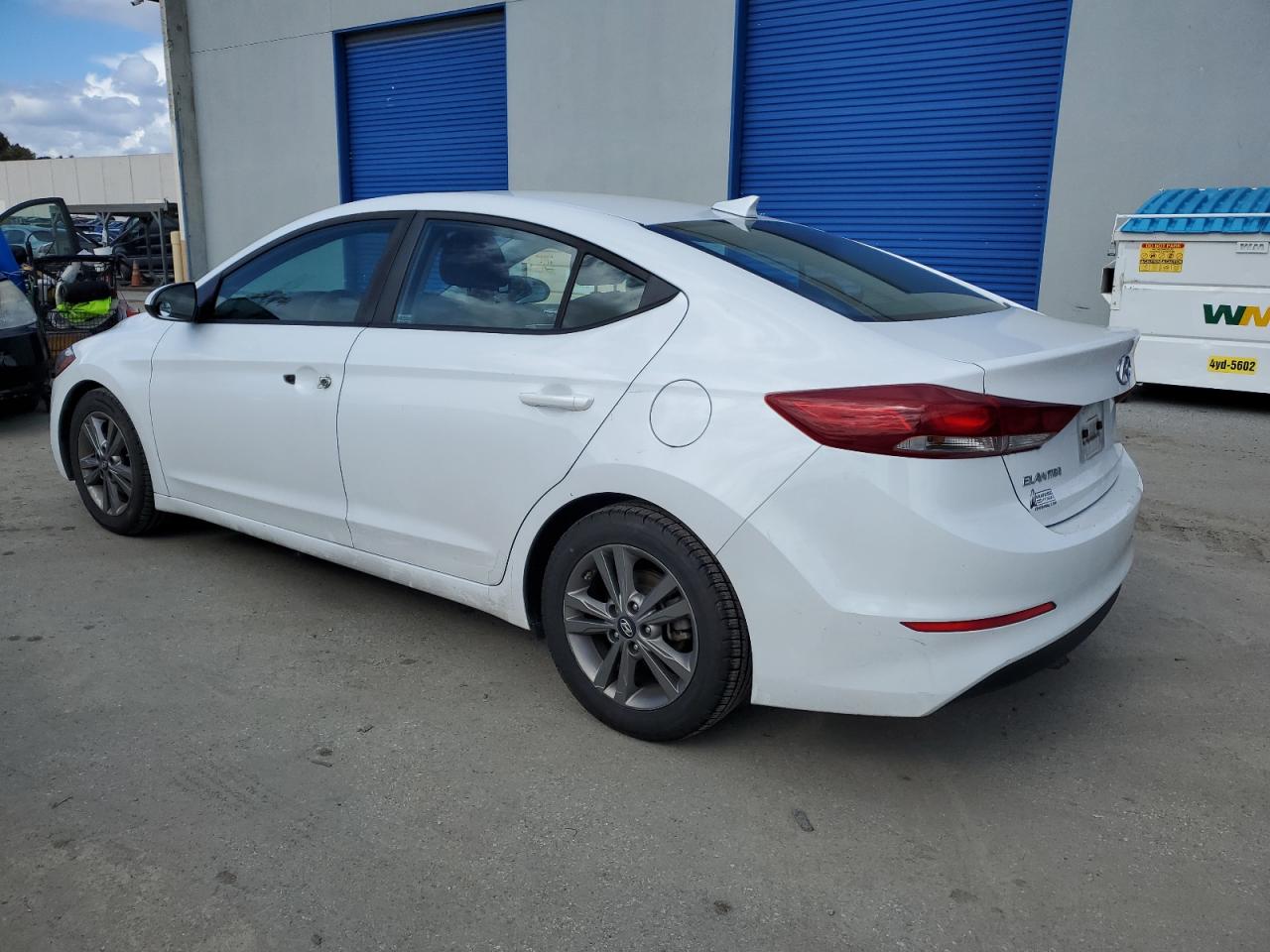 Photo 1 VIN: 5NPD84LFXJH281794 - HYUNDAI ELANTRA 