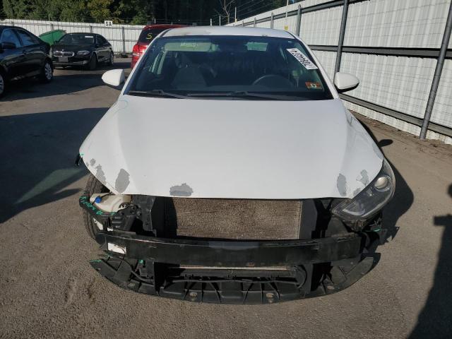 Photo 4 VIN: 5NPD84LFXJH281827 - HYUNDAI ELANTRA SE 