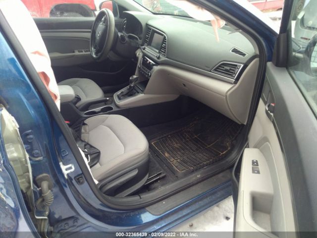 Photo 4 VIN: 5NPD84LFXJH282055 - HYUNDAI ELANTRA 