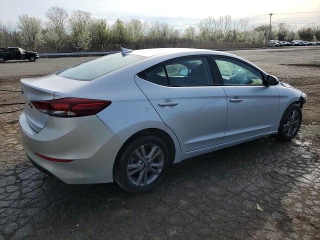 Photo 2 VIN: 5NPD84LFXJH287983 - HYUNDAI ELANTRA 