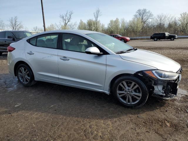 Photo 3 VIN: 5NPD84LFXJH287983 - HYUNDAI ELANTRA 