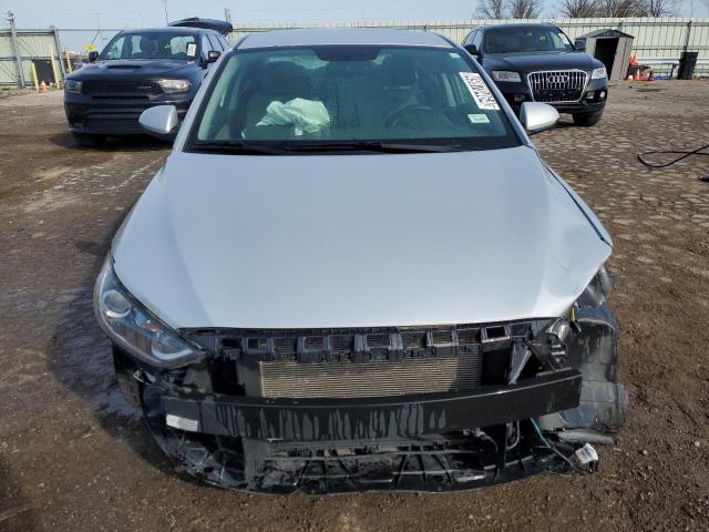 Photo 4 VIN: 5NPD84LFXJH287983 - HYUNDAI ELANTRA 