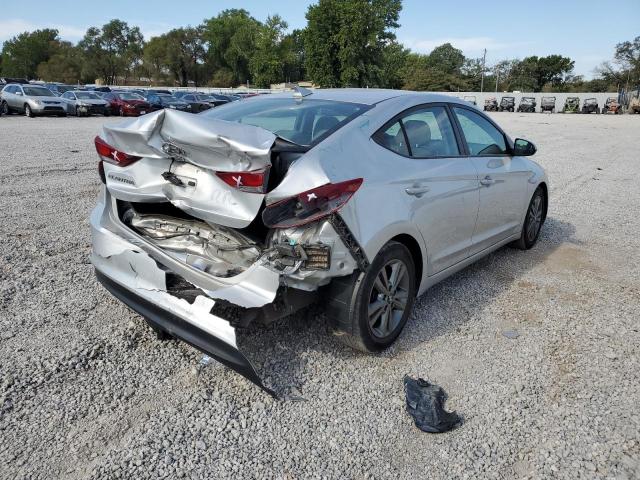 Photo 3 VIN: 5NPD84LFXJH295579 - HYUNDAI ELANTRA SE 