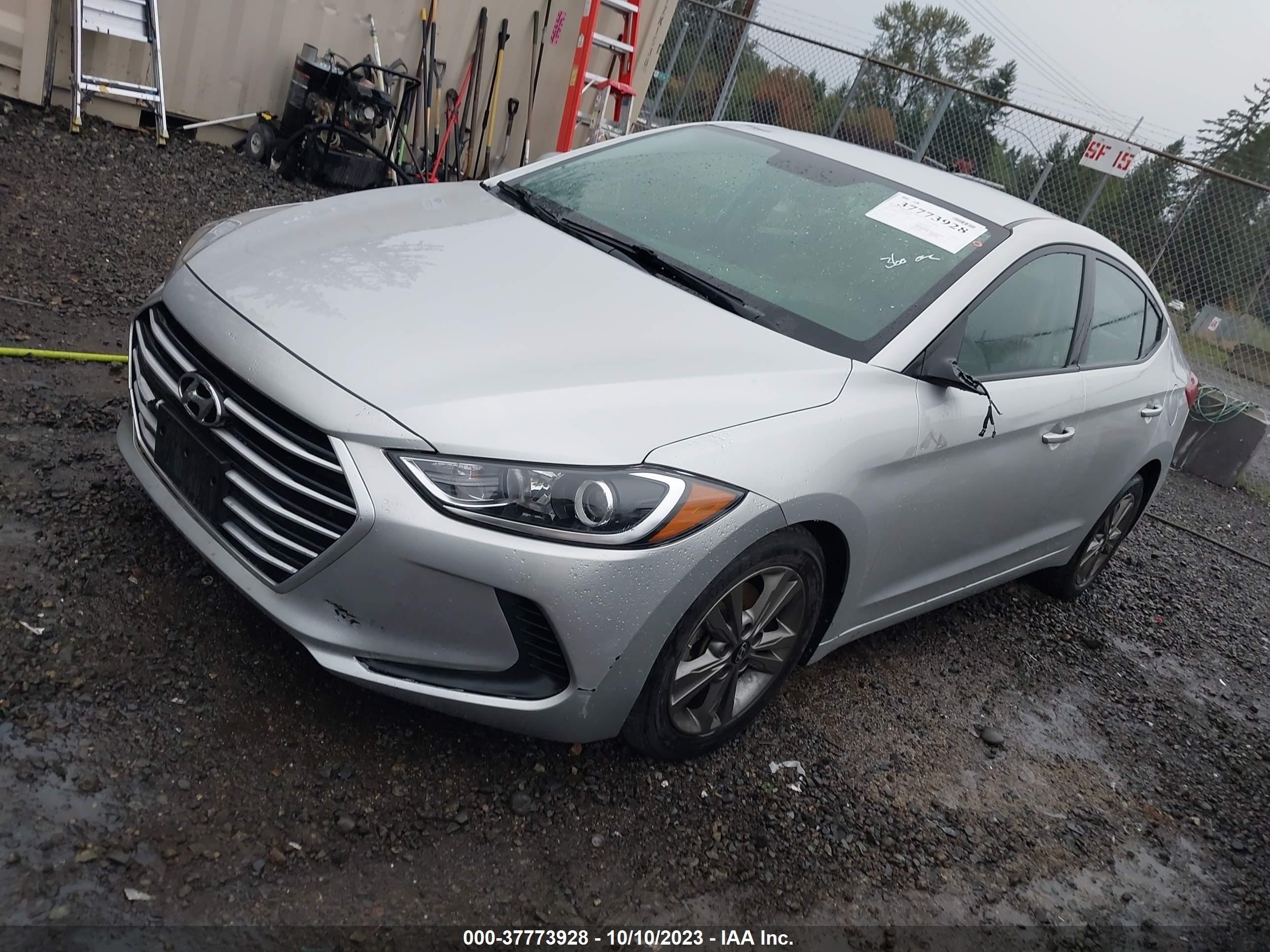 Photo 1 VIN: 5NPD84LFXJH295646 - HYUNDAI ELANTRA 