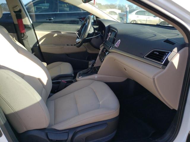 Photo 4 VIN: 5NPD84LFXJH297607 - HYUNDAI ELANTRA SE 