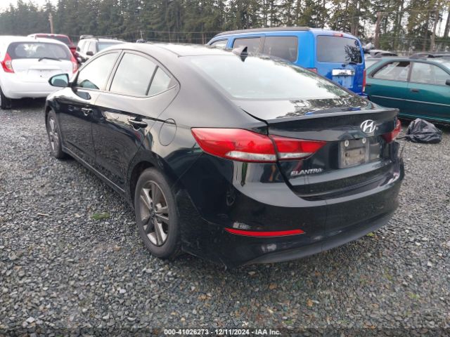 Photo 2 VIN: 5NPD84LFXJH311814 - HYUNDAI ELANTRA 