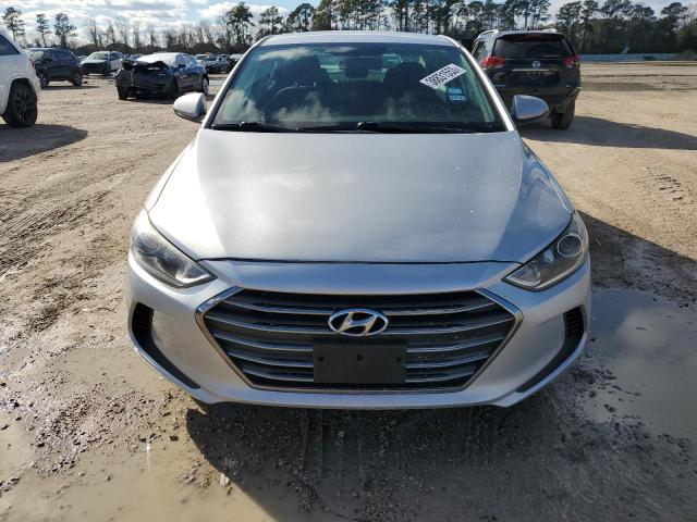 Photo 4 VIN: 5NPD84LFXJH314082 - HYUNDAI ELANTRA SE 