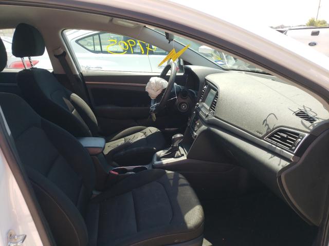 Photo 4 VIN: 5NPD84LFXJH315121 - HYUNDAI ELANTRA SE 