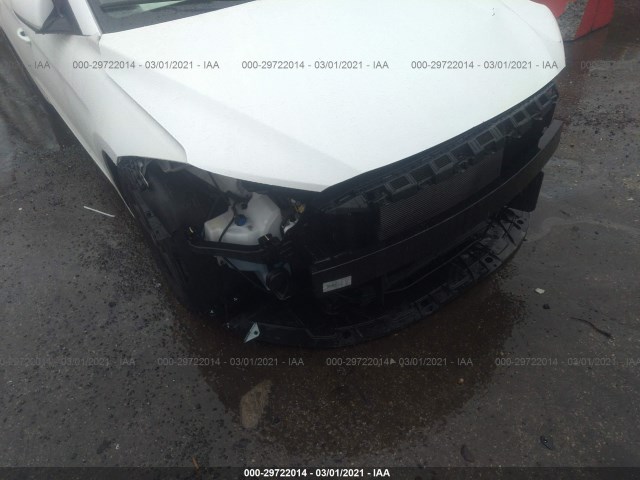 Photo 5 VIN: 5NPD84LFXJH319184 - HYUNDAI ELANTRA 