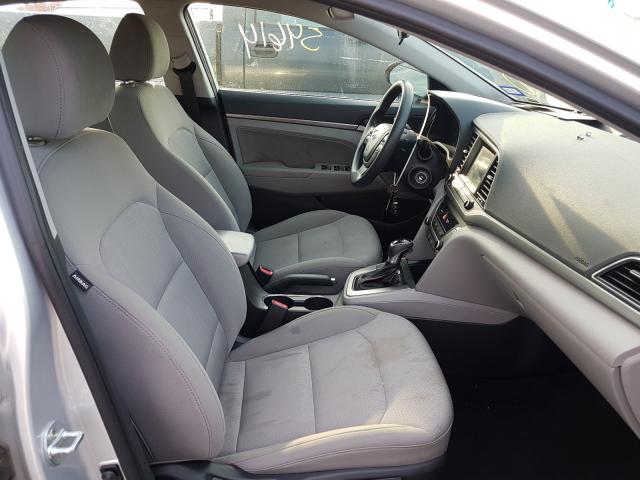 Photo 4 VIN: 5NPD84LFXJH319444 - HYUNDAI ELANTRA SE 