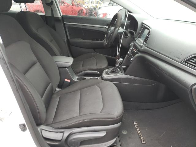 Photo 4 VIN: 5NPD84LFXJH322523 - HYUNDAI ELANTRA SE 