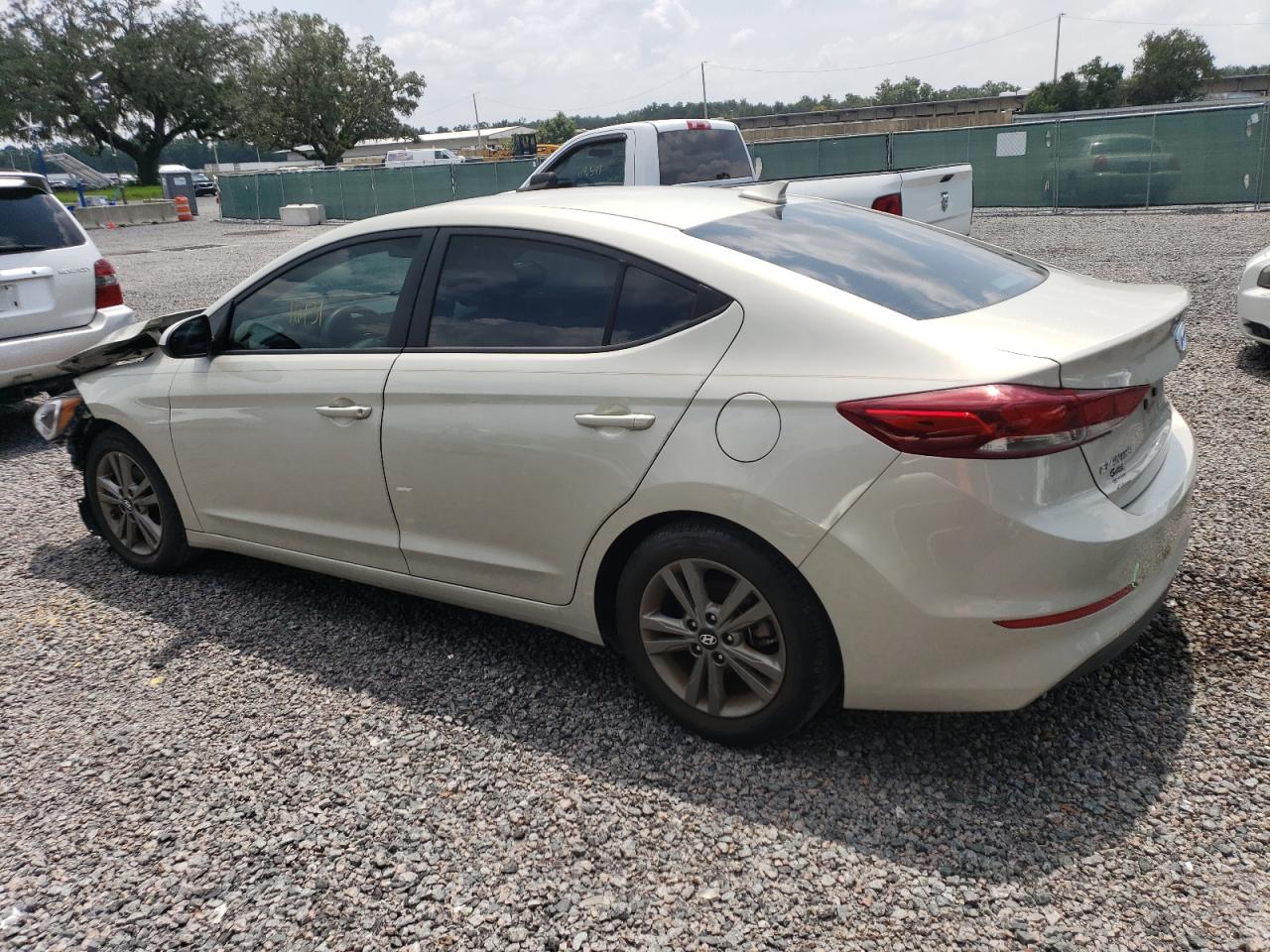 Photo 1 VIN: 5NPD84LFXJH325583 - HYUNDAI ELANTRA 