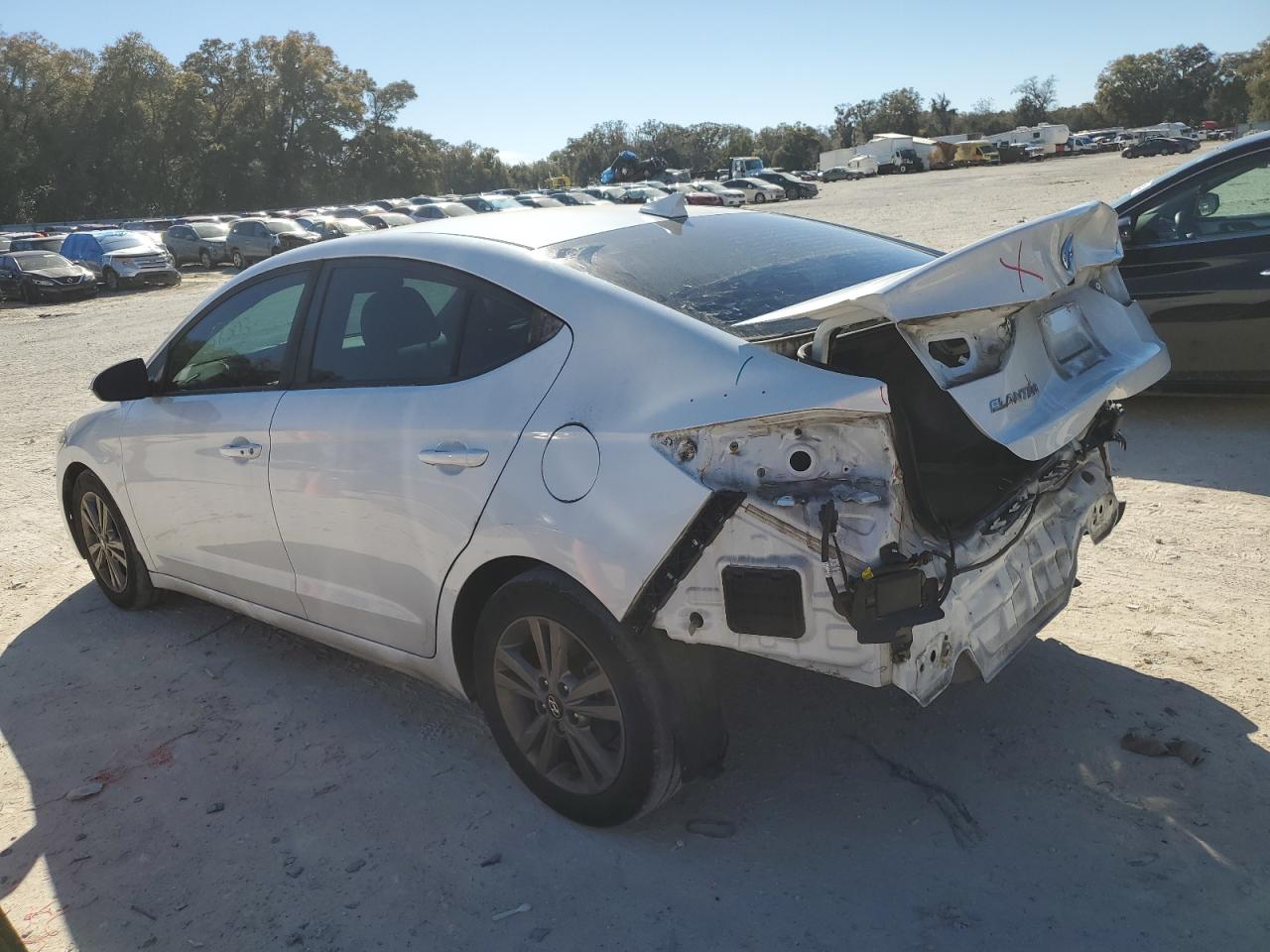 Photo 1 VIN: 5NPD84LFXJH333148 - HYUNDAI ELANTRA 