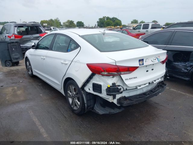 Photo 2 VIN: 5NPD84LFXJH335529 - HYUNDAI ELANTRA 