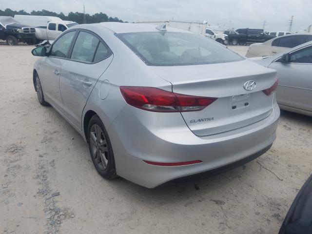 Photo 2 VIN: 5NPD84LFXJH335627 - HYUNDAI ELANTRA SE 