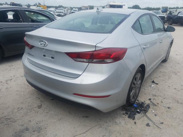 Photo 3 VIN: 5NPD84LFXJH335627 - HYUNDAI ELANTRA SE 