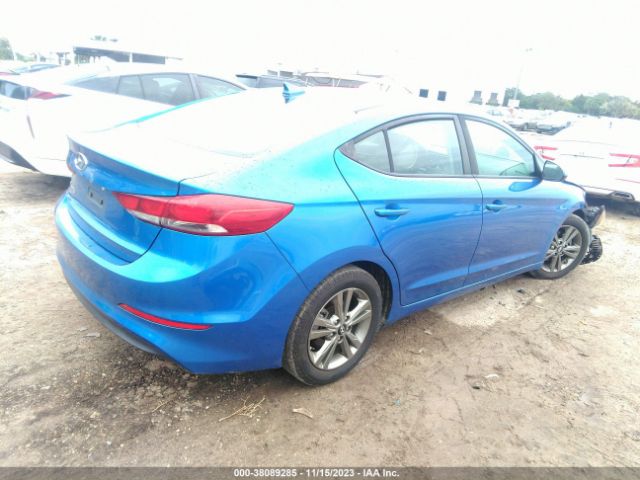 Photo 3 VIN: 5NPD84LFXJH337782 - HYUNDAI ELANTRA 