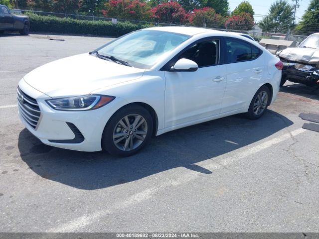 Photo 1 VIN: 5NPD84LFXJH356588 - HYUNDAI ELANTRA 