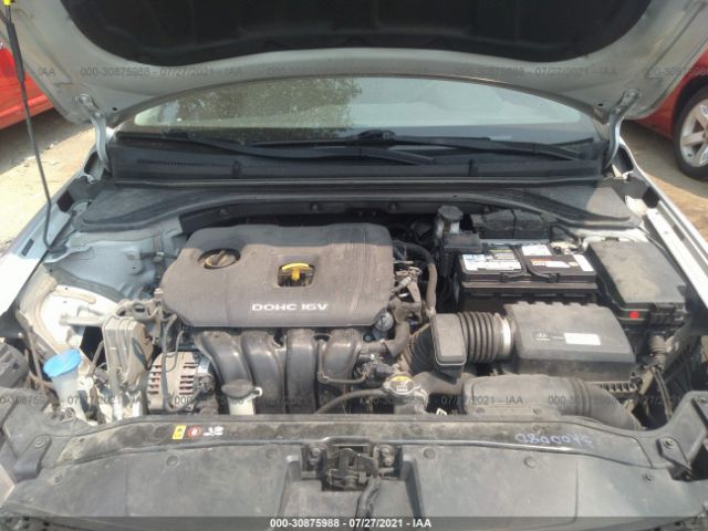 Photo 9 VIN: 5NPD84LFXJH358292 - HYUNDAI ELANTRA 