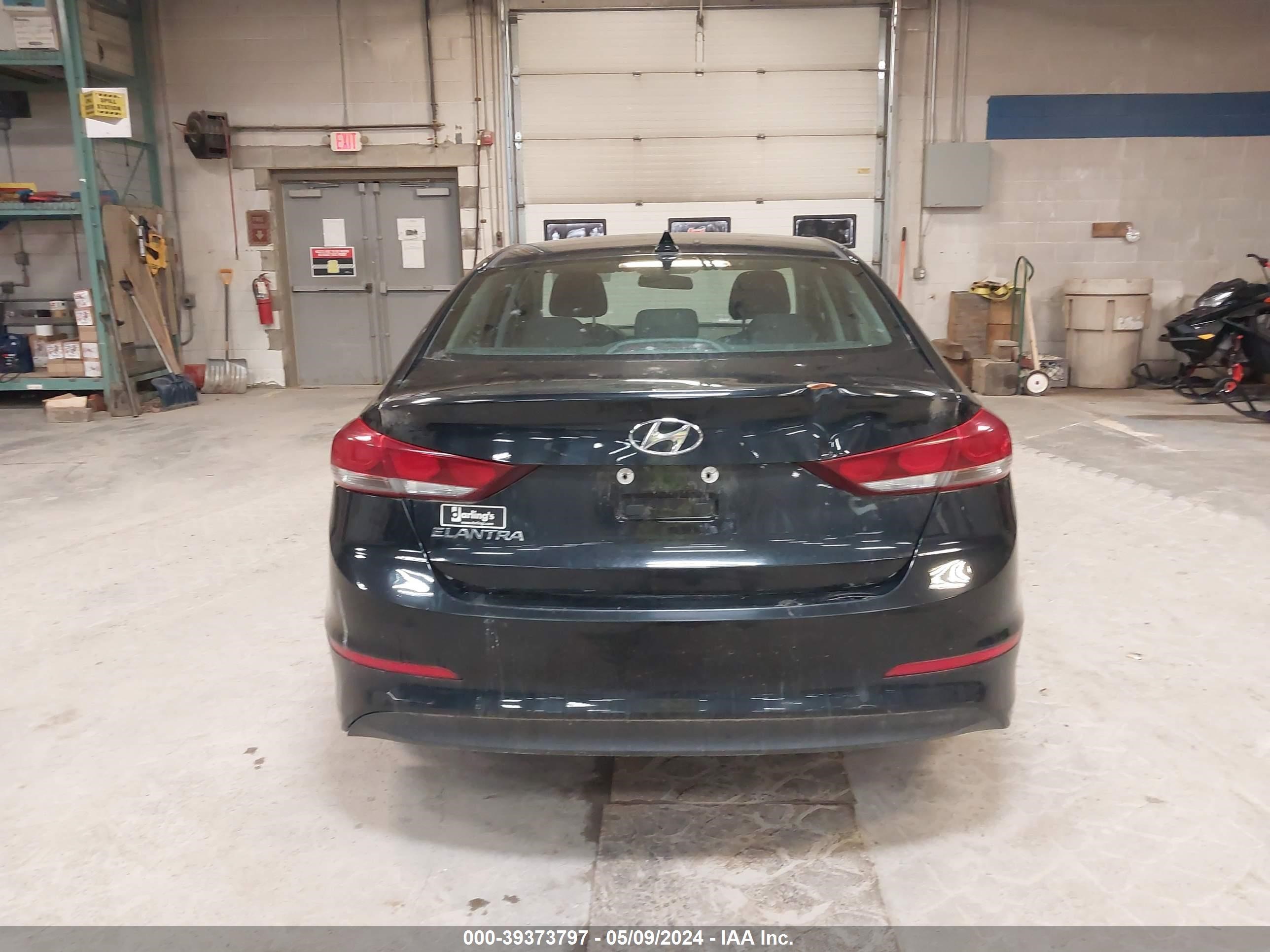 Photo 14 VIN: 5NPD84LFXJH361662 - HYUNDAI ELANTRA 