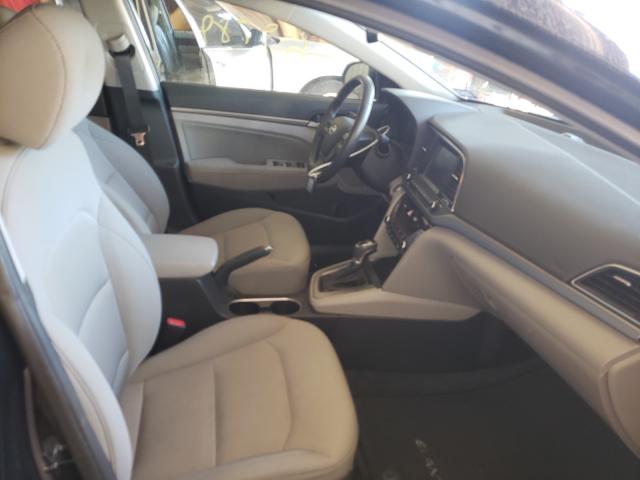 Photo 4 VIN: 5NPD84LFXJH373570 - HYUNDAI ELANTRA 