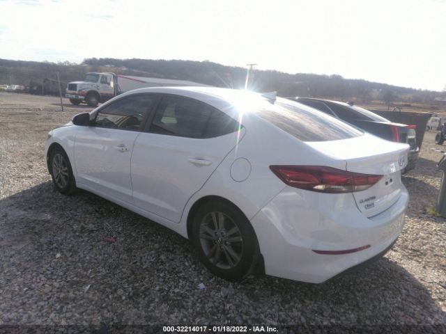 Photo 2 VIN: 5NPD84LFXJH381524 - HYUNDAI ELANTRA 