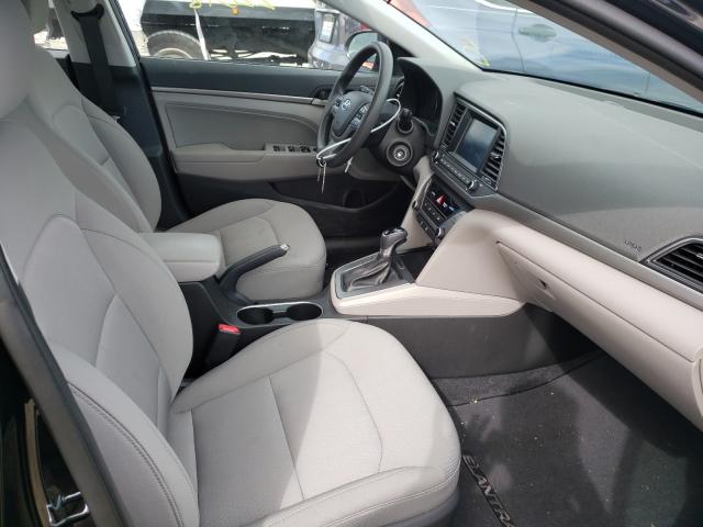 Photo 4 VIN: 5NPD84LFXJH381703 - HYUNDAI ELANTRA SE 