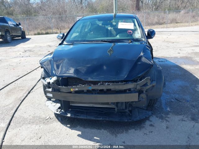 Photo 5 VIN: 5NPD84LFXJH389414 - HYUNDAI ELANTRA 