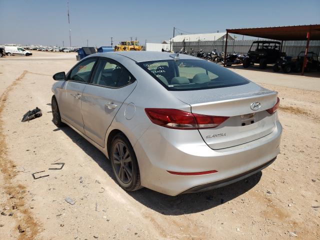 Photo 2 VIN: 5NPD84LFXJH390952 - HYUNDAI ELANTRA SE 