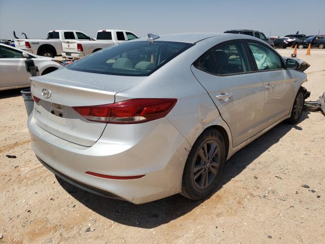 Photo 3 VIN: 5NPD84LFXJH390952 - HYUNDAI ELANTRA SE 