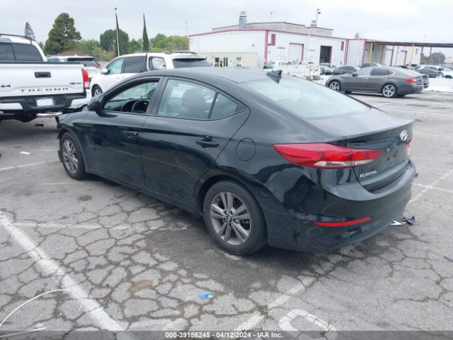 Photo 2 VIN: 5NPD84LFXJH393348 - HYUNDAI ELANTRA 