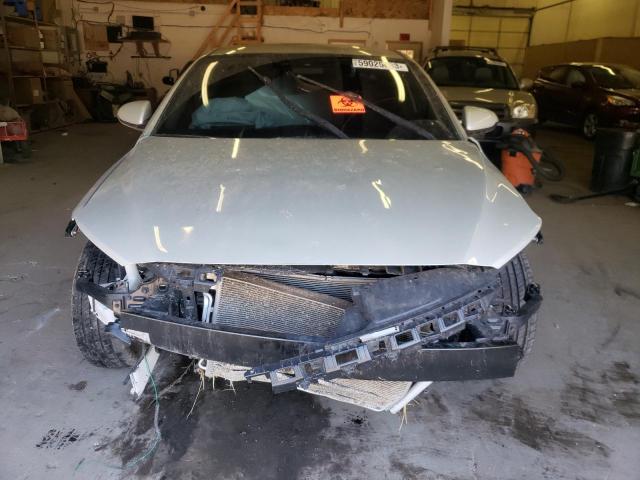 Photo 4 VIN: 5NPD84LFXJH400802 - HYUNDAI ELANTRA SE 