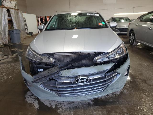 Photo 4 VIN: 5NPD84LFXKH403135 - HYUNDAI ELANTRA SE 