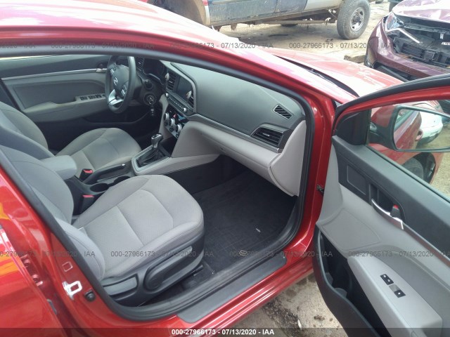 Photo 4 VIN: 5NPD84LFXKH403765 - HYUNDAI ELANTRA 